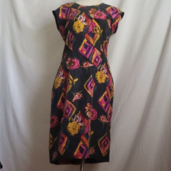 pat argenti Dresses & Skirts - PAT ARGENTI Vintage 100% Silk Floral Dress Sz 4‎